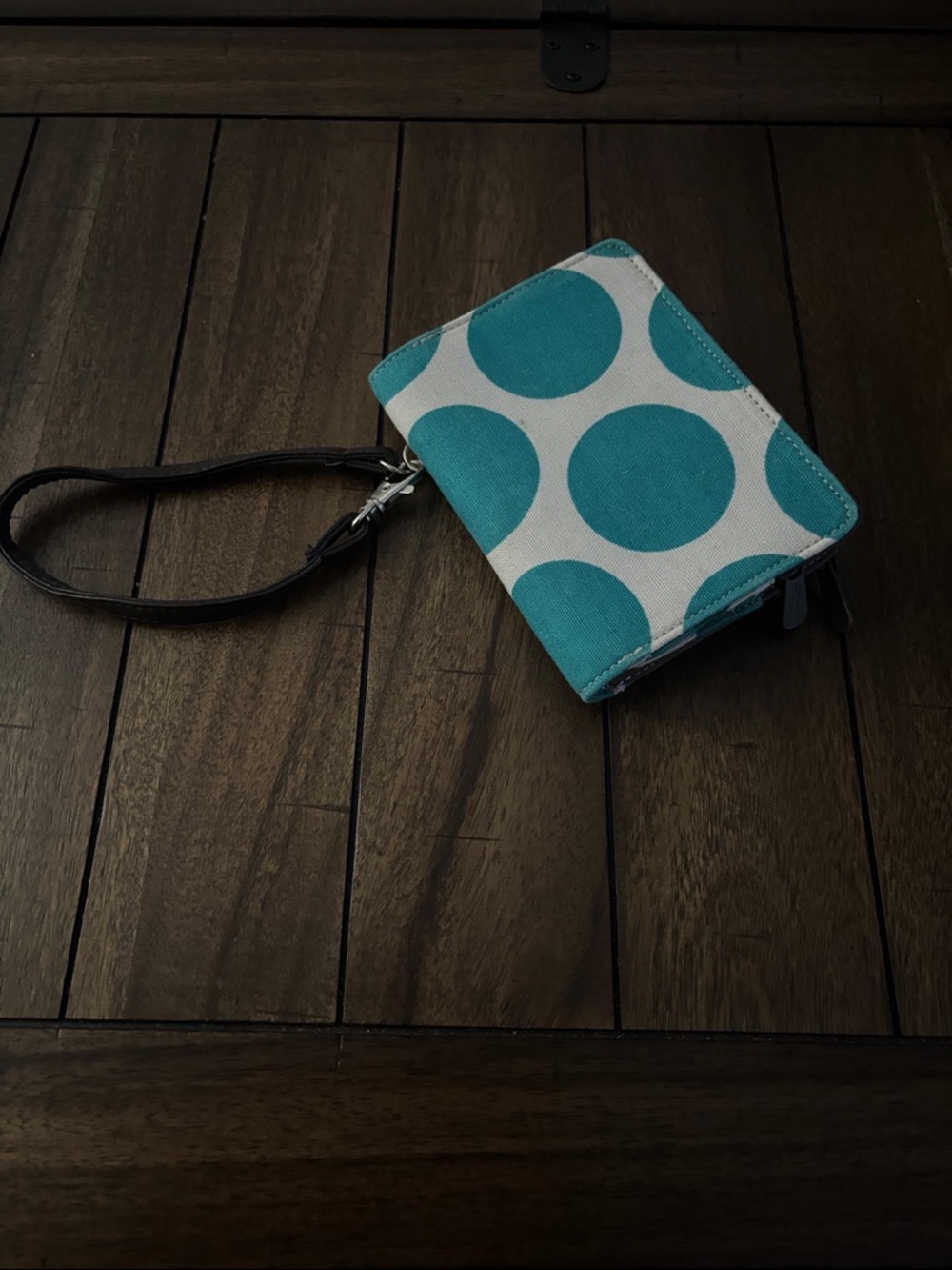 thirty-one Teal Polka Dot Wristlet
